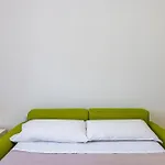 Essentia 4*