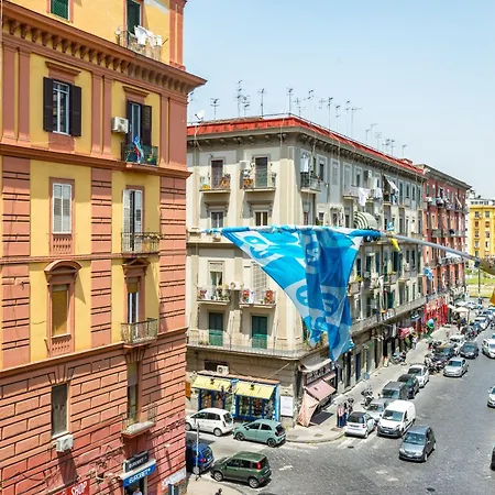 Essentia 4*