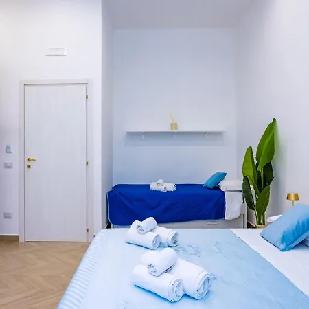 Essentia 4* Napels