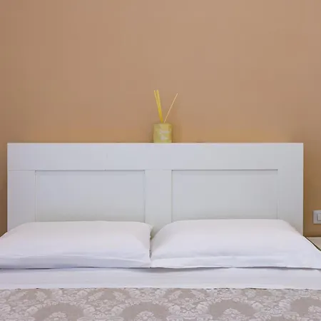 Essentia Bed & Breakfast