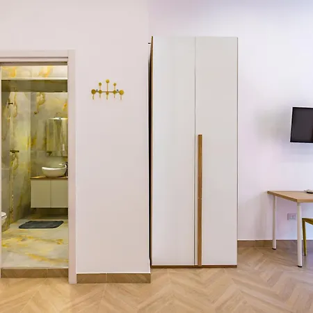 Essentia Bed & Breakfast